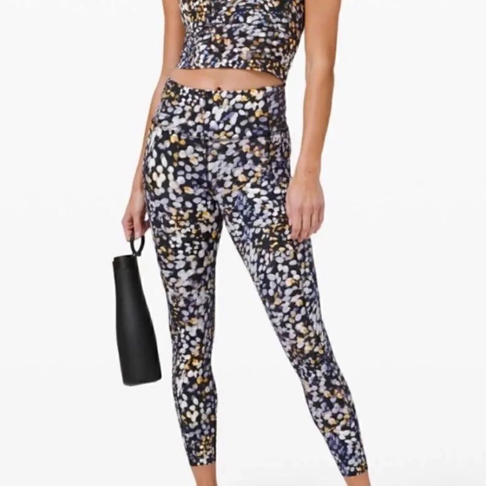 Lululemon Speed Up Tight 28" Full-On Luxtreme Metropolis Glow Size: 6